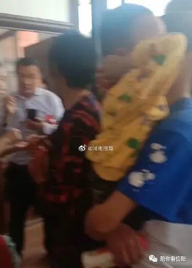 信阳爆料小三视频,一场婚姻的裂痕与网络曝光的较量  第2张